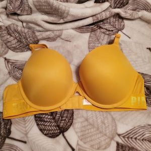 PINK Victoria's secret bra